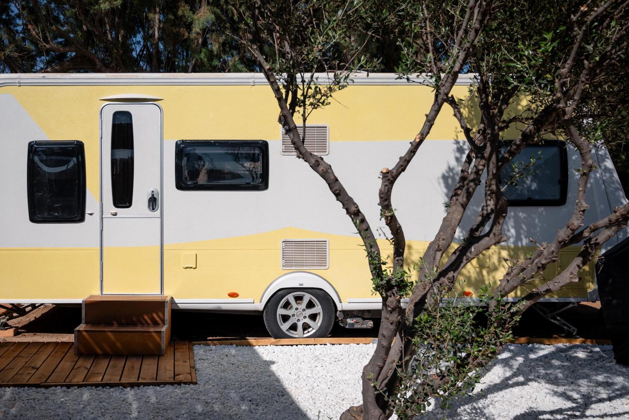 Caravans Camping *