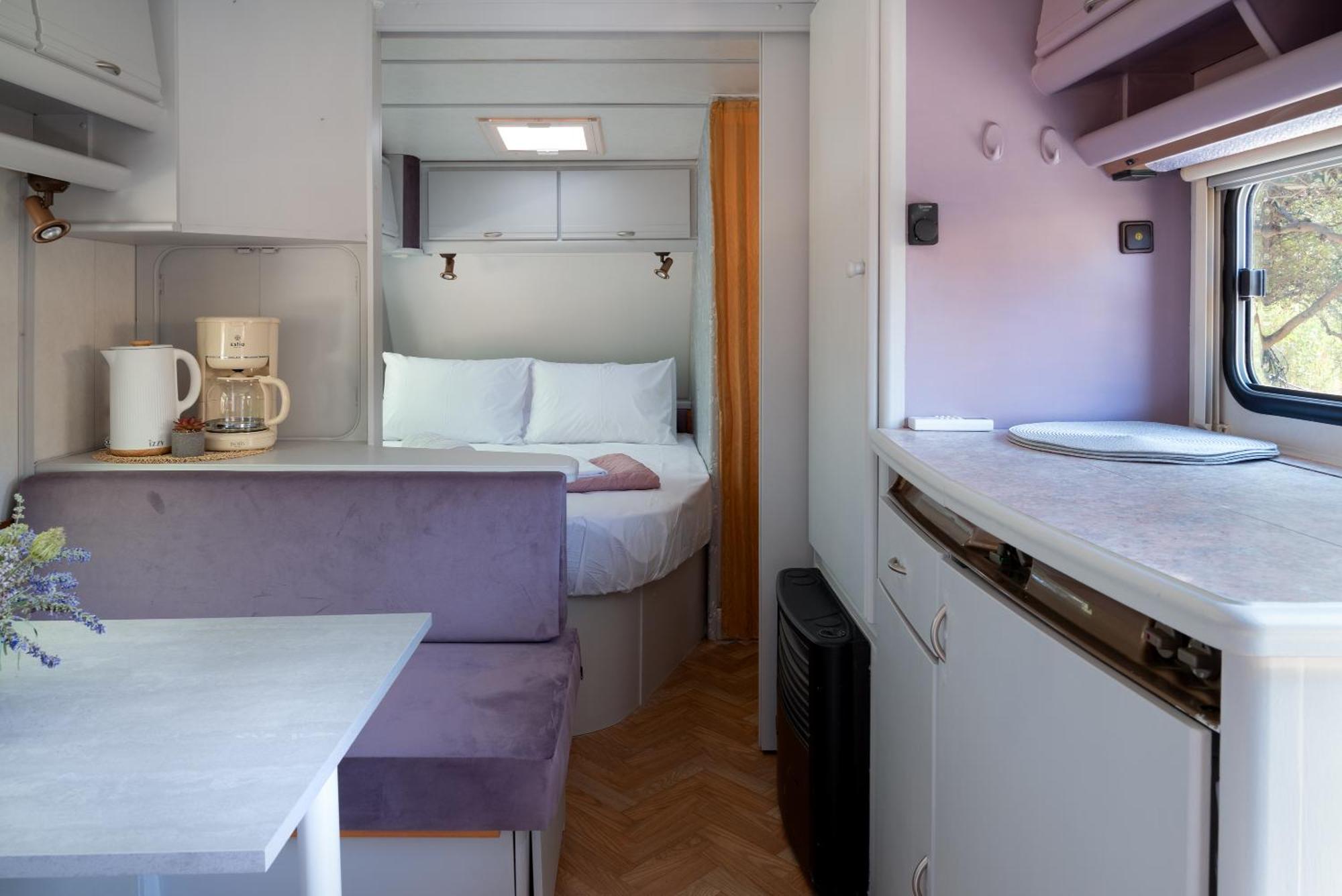 Camping Caravans *
